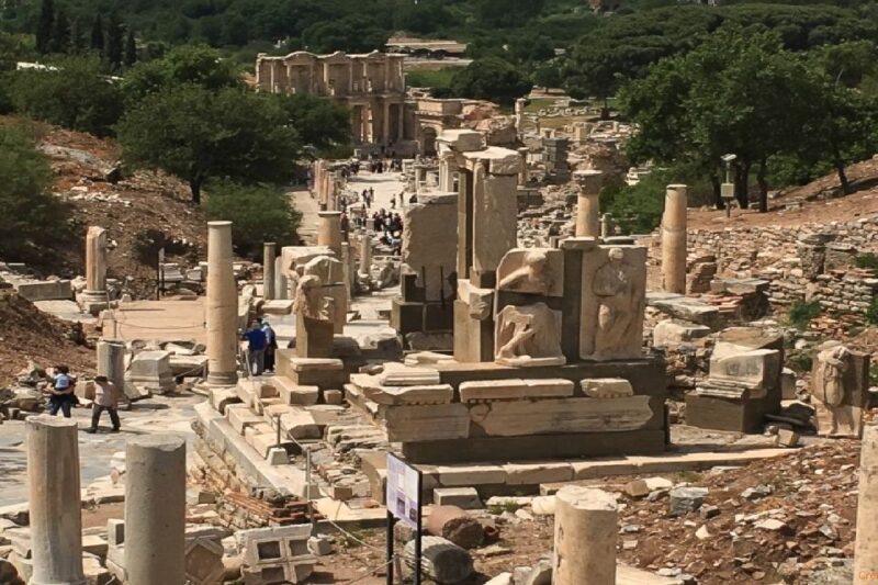 Explore Ephesus: Virgin Marry & Artemis with Lunch & Ticket - Who Is This Tour Best Suited For?