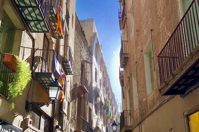 Explore hidden streets of Barcelona with a local - FAQ