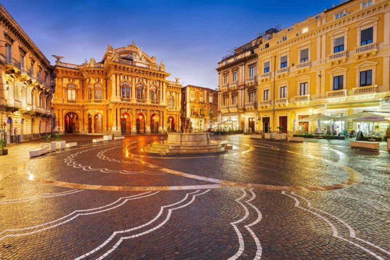 Explore Illuminated Catania on a Private Night Tour - Key Points