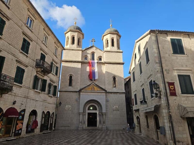 Explore Kotor: Old Town Walk & Bay Coast Bike Tour - Key Points