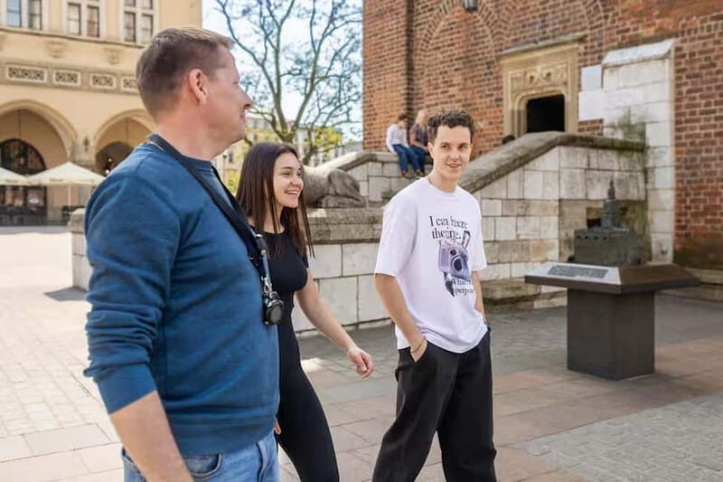 Explore Krakow Old Town - Key Points