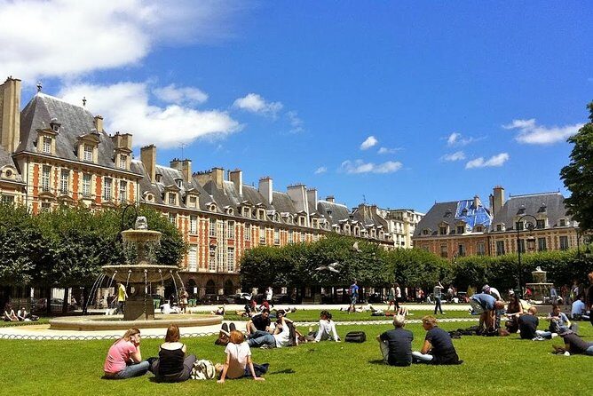 Explore Le Marais like a local - Private walking tour - Final Thoughts: Is This Tour Worth It?