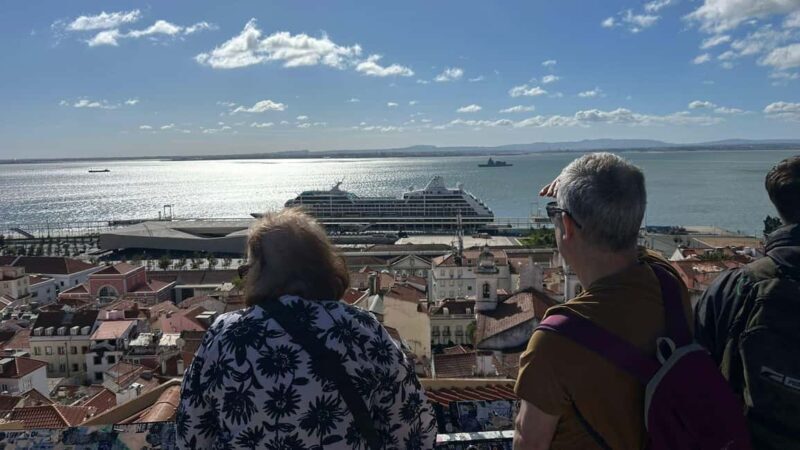 Explore Lisbon's Historic Sites on Foot - A Walk Through Lisbon’s Historic Heart