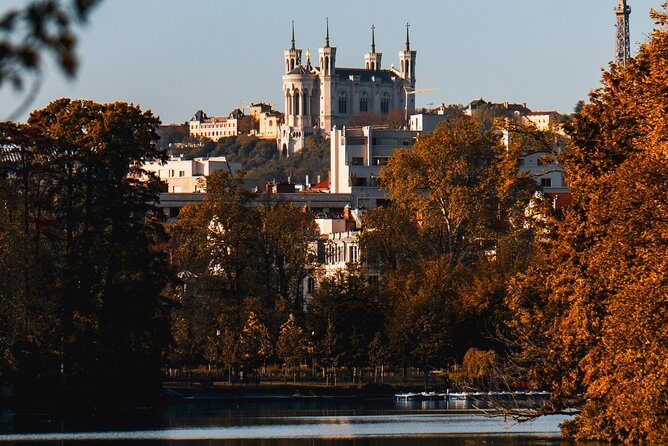 Explore Lyon in 60 minutes with a Local - Who Is This Tour Best For?