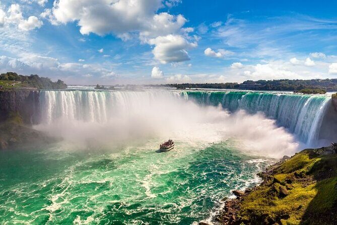 Explore Niagara Falls with Private Scavenger Hunt Tour - Key Points
