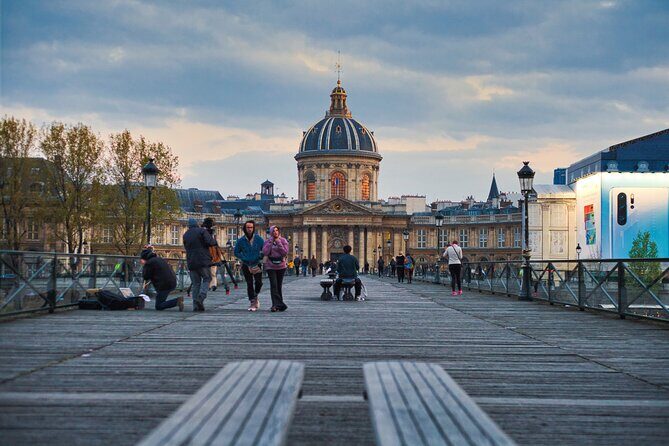 Explore Paris in 90 minutes with a Local - FAQ