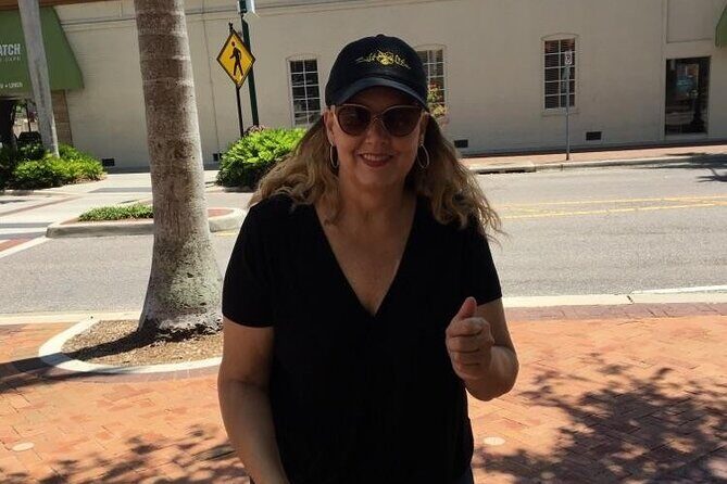 Explore Pensacola with a Unique Scavenger Hunt by Crazy Dash - The Experience from a Traveler’s Perspective