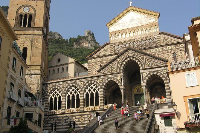 Explore Pompeii & Amalfi in One Day from Naples with Free Time - What to Expect on the Tour