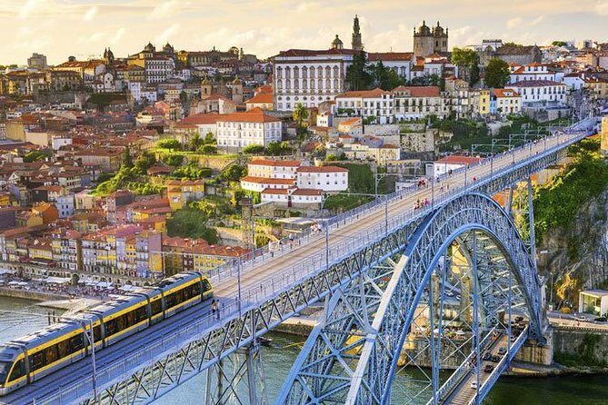 Explore Porto & Aveiro within Riverboat Cruises - Private Full Day Tour from Lisbon with Lunch - Who This Tour Is Perfect For