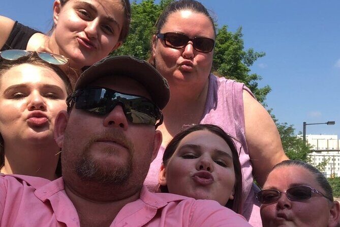 Explore Sterling Heights with Scavenger Hunt by Zombie Scavengers - The Experience in Detail