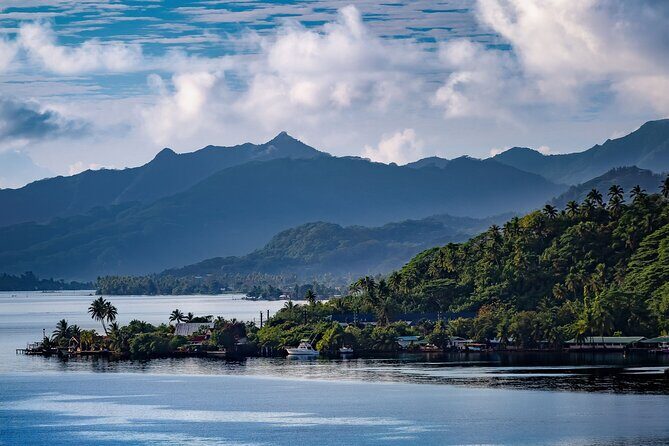 Explore Tahiti Nui, its landscapes and iconic sites. - Considering the Weather & Planning