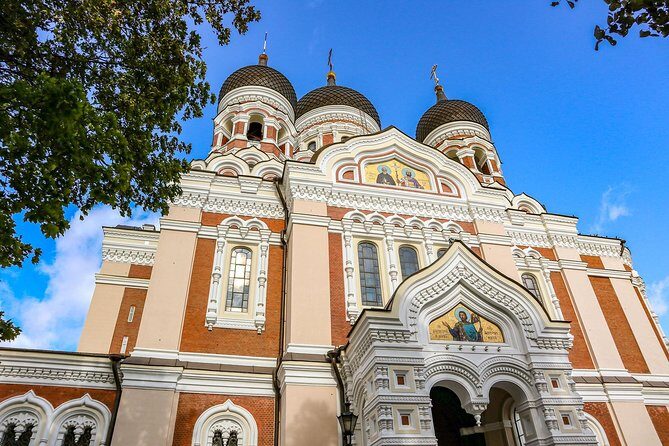 Explore Tallinns Art and Culture with a Local - Authentic Perspectives from Past Participants