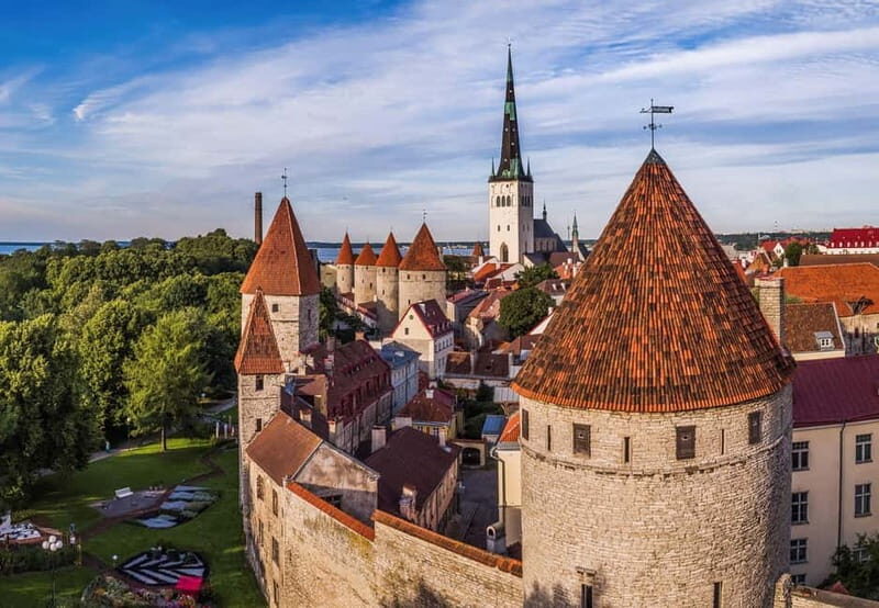 Explore the Baltics: Riga- Tallinn / Tallinn - Riga Daytrip - The Experience in Detail