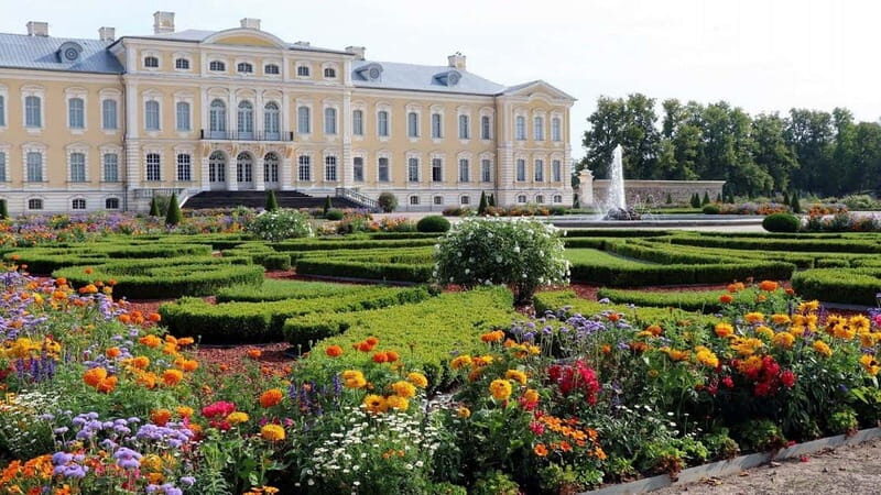 Explore the Baltics: Riga - Vilnius / Vilnius - Riga Daytrip - FAQ