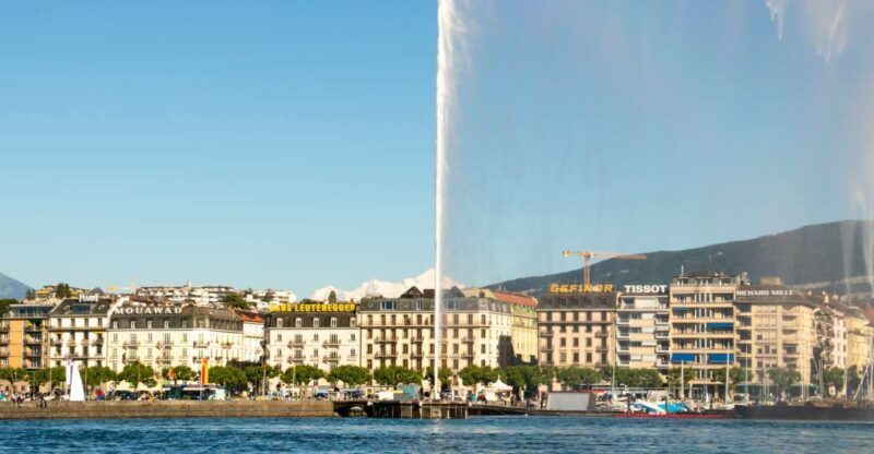 Explore the best guided intro tour of Geneva with a Local - What Is This Tour All About?