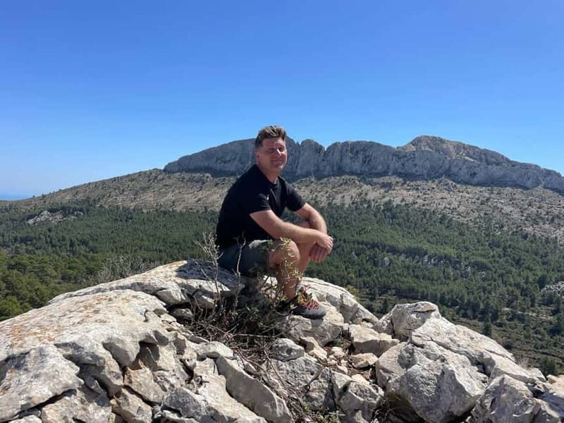 Explore the Costa Blanca with a Guided Hike - Who Should Consider This Tour?