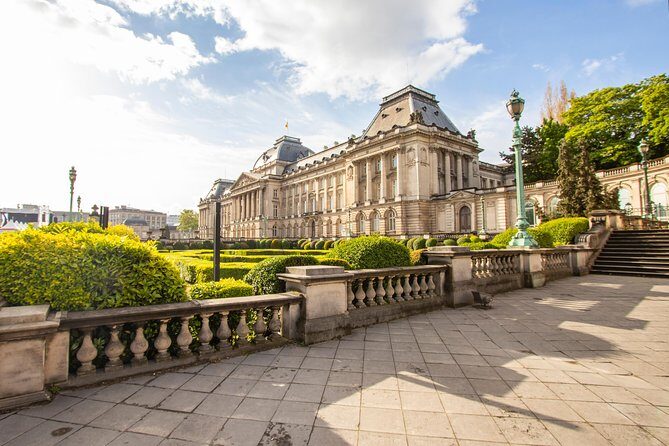 Explore the Instaworthy Spots of Brussels with a Local - Who Will Enjoy This Tour Most?