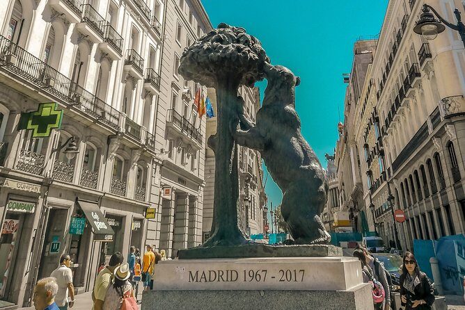 Explore the Instaworthy Spots of Madrid with a Local - Key Points