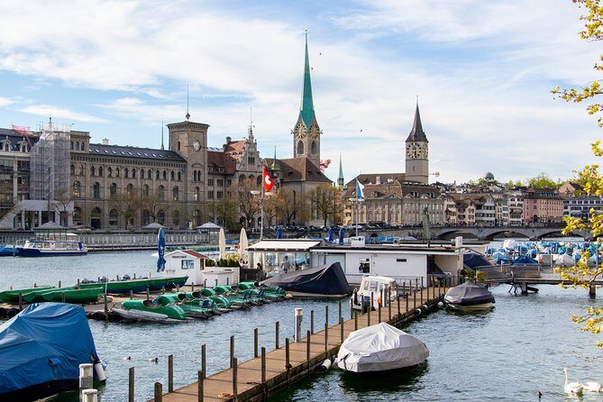 Explore the Instaworthy Spots of Zurich with a Local - Exploring Zurich’s Instagram Spots with a Local: A Review