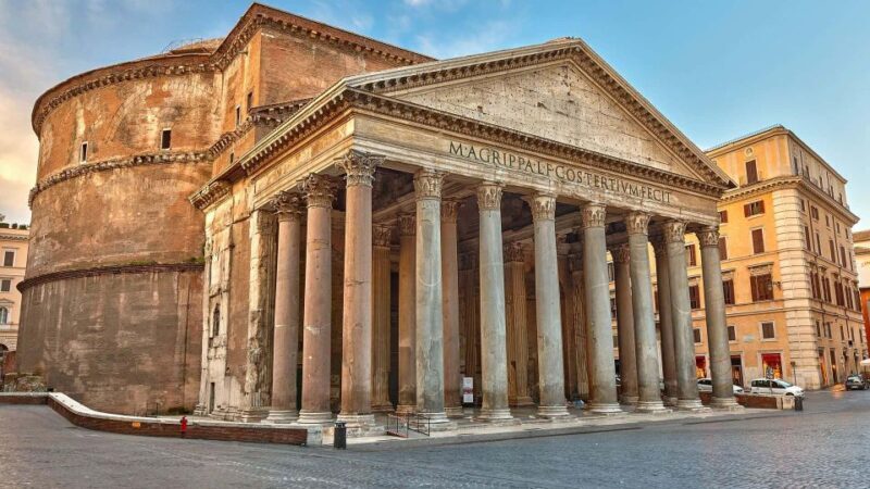 Explore the Pantheon's Dome, Artwork, and Raphael's Tomb - Art and Artifacts