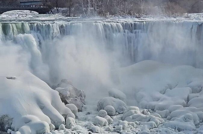 Explore the Views of Niagara Falls - Who Should Consider This Tour?