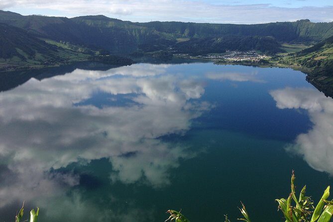 Explore the Wonders of Sete Cidades & West side on a Jeep Tour - FAQ