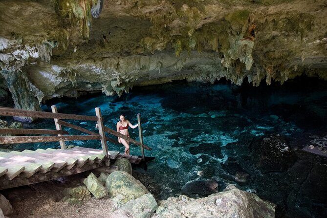 Explore Tulum and Dos Ojos Cenote with lunch and transportation - Exploring Tulum and Dos Ojos Cenote: A Practical Guide to This Popular Day Trip