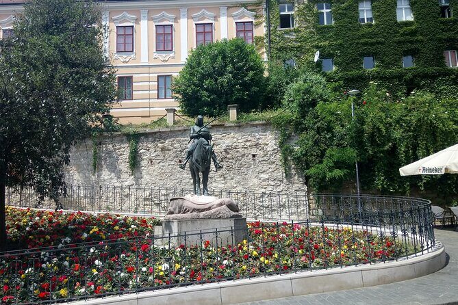 Explore Zagreb_walk and coffee - The Itinerary Deep Dive