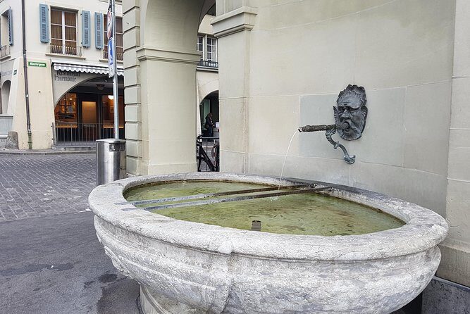 Exploring Bern City: Swiss Capital Private Walking Half-Day Tour - In-Depth Breakdown of the Itinerary