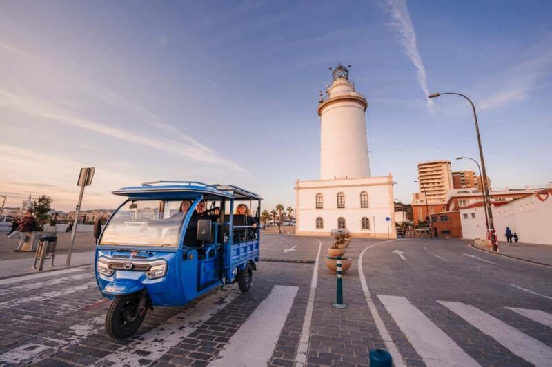 Express Tuk-Tuk Tour in Malaga: Gibralfaro Viewpoint and Photography - The Scenic Ride and Passing Key Landmarks