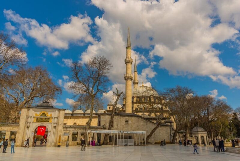 Eyüp Sultan Mosque and Eyüp District Istanbul Walking Tour - FAQs