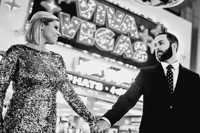 Fabulous Downtown Las Vegas Fremont Street Photo Shoot - Key Points