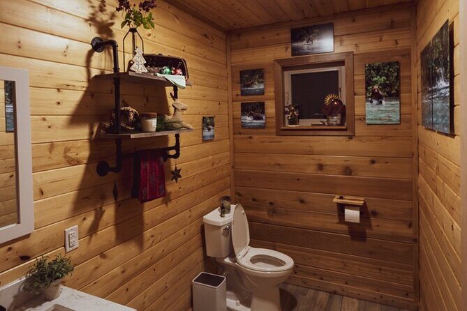 Face The Outdoors Private Group Northern Lights Tour - From the Reviews: Authentic Experiences and Real Results