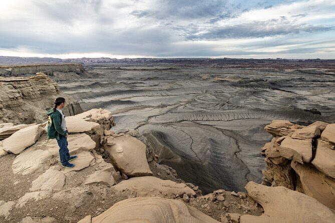 Factory Butte and Moonscape Overlook Guided Tour - What Makes This Tour Stand Out?