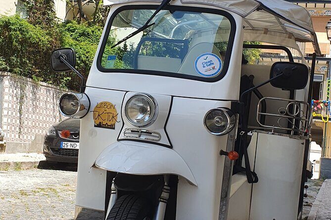 Fado TukTuk Tour 120 mins (Max 6 people) - The Experience in Detail