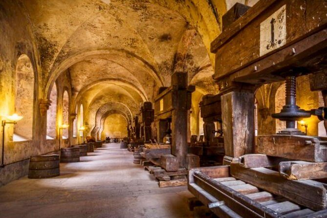 Fairytale Rüdesheim and Monastery Eberbach Tour - Bromserburg Castle and Other Sights