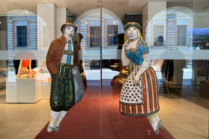 Fall in Love with Munich in a Private Old Town Walking Tour - FAQ