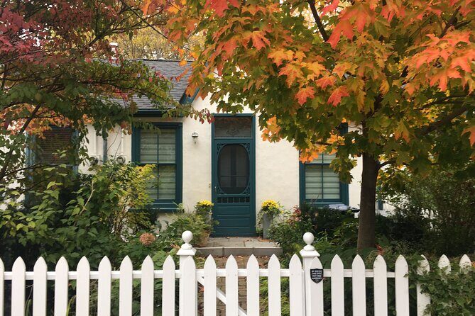 Fame and Folly in Victorian Cabbagetown - What Makes This Tour Special?