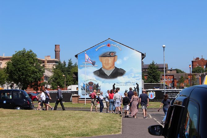 Famous 1.5 hour Belfast Murals Tour - Stop 1: Divis photo stop and historic context