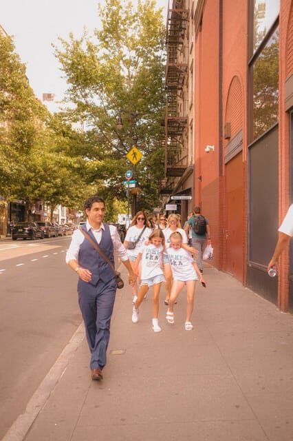 Fan Tribute: Taylor Swift in New York Walking Tour - How Does it Fit Into Your NYC Trip?