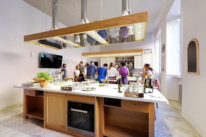 Farmers Market Shopping with Roman Full Course Class - (SHARED) - The Kitchen & Setting