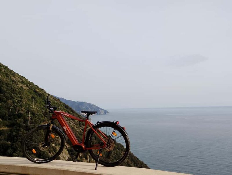 Farmhouse aperitif + electric bike tour in Monterosso al Mare - The Overview: A Well-Balanced Tour in Cinque Terre