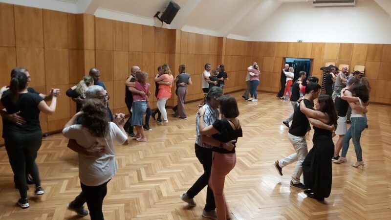 Faro: Dance Private or Group Lessons (Salsa,Bachata,Kizomba) - How the Experience Unfolds
