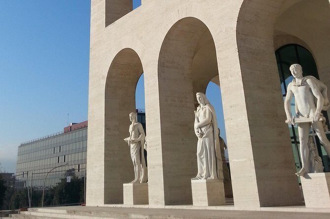 Fascist Rome Tour - The Phantom of Mussolini - Analyzing the Value