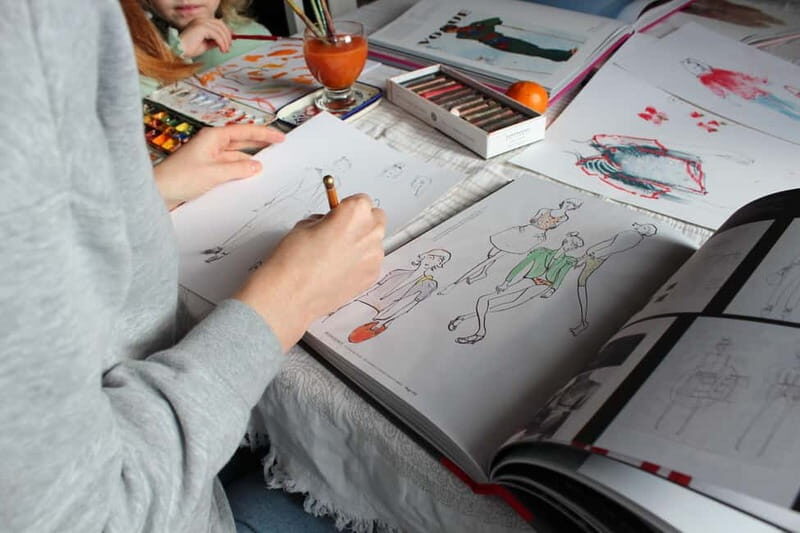 Fashion Design Workshop & Brunch on a Seine River Boat Paris - What to Expect: A Step-by-Step Look