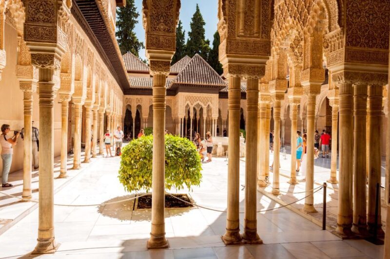 Fast-Track Alhambra & Nasrid Palaces Guided Tour - FAQ