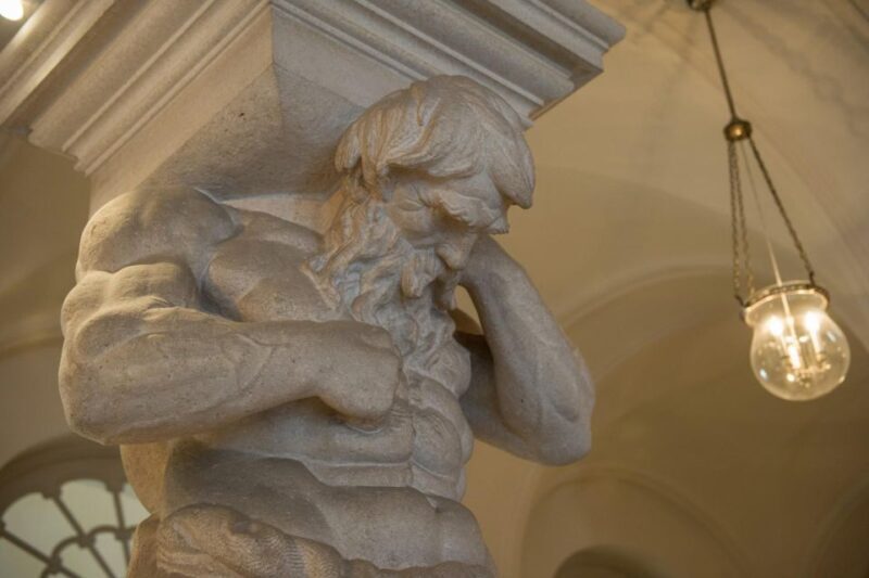 Fast-Track Amalienborg Palace Museum Copenhagen Private Tour - FAQ