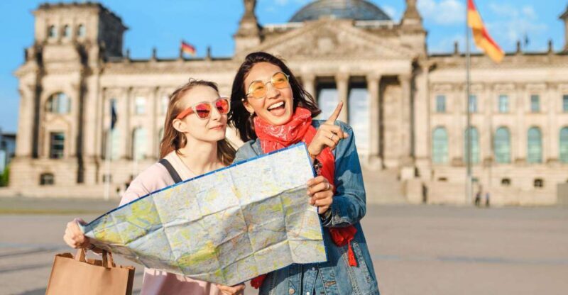 Fast Track Wawel Castle and Old Town Tour with Transfers - Who Will Love This Tour?