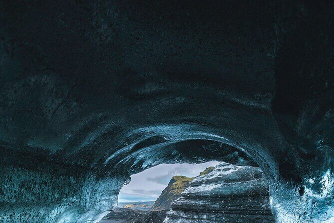 FastTrack Ice Cave Tour - Who is this tour best suited for?