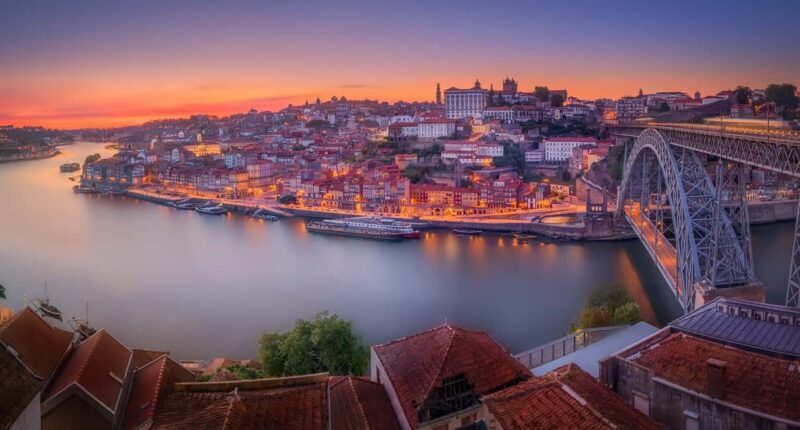 Fátima and Porto Day Trip with Local Guide & Small-Group - Final Thoughts: Is This Tour Right for You?
